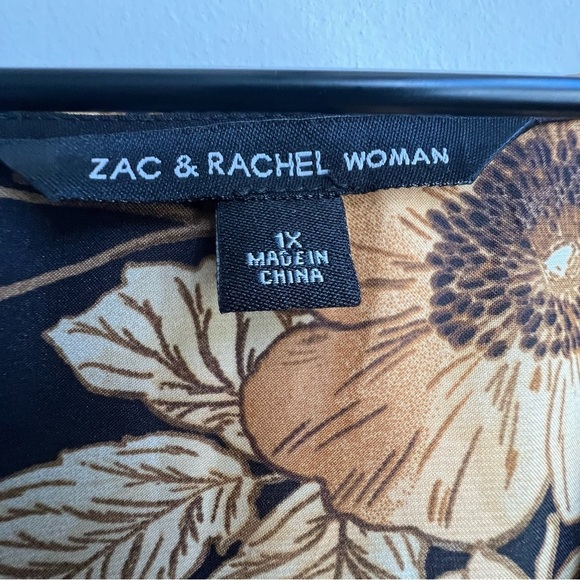Zac & Rachel Button Down Loop Satin Blouse Plus 1X Black Gold Floral $48 Ruffle - Picture 14 of 14